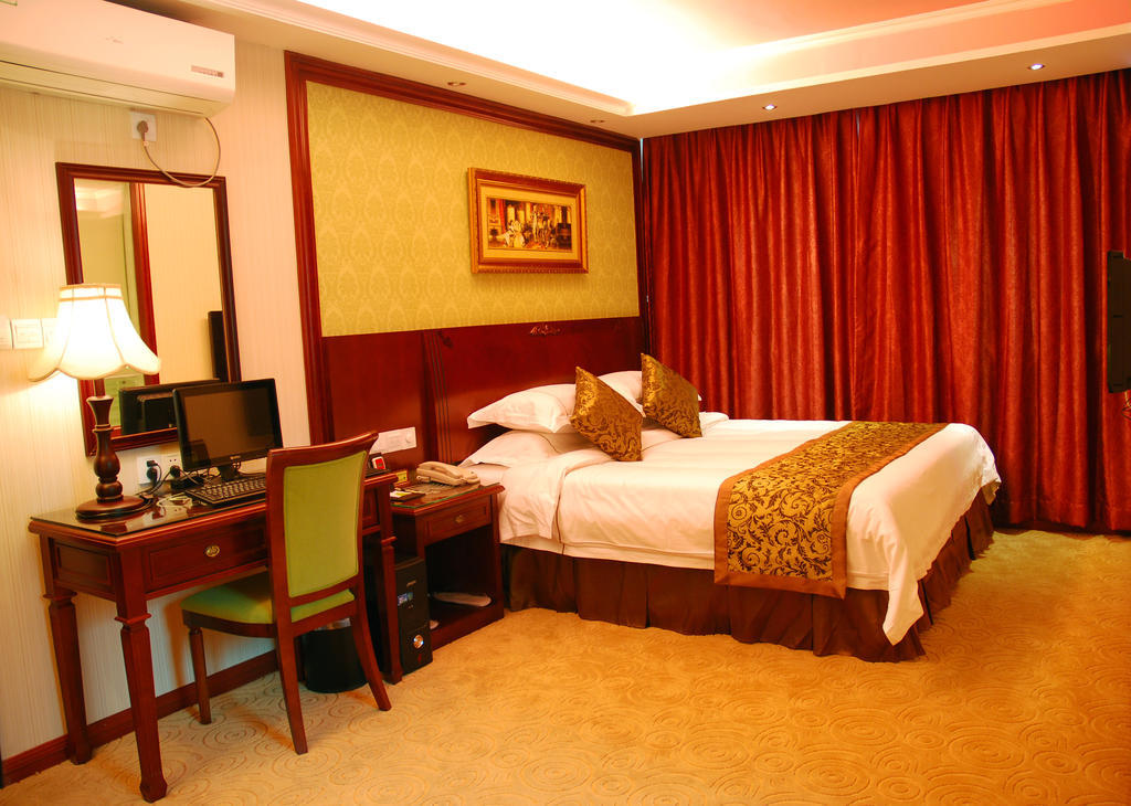 Vienna Hotel Shenzhen Railway Station Habitación foto
